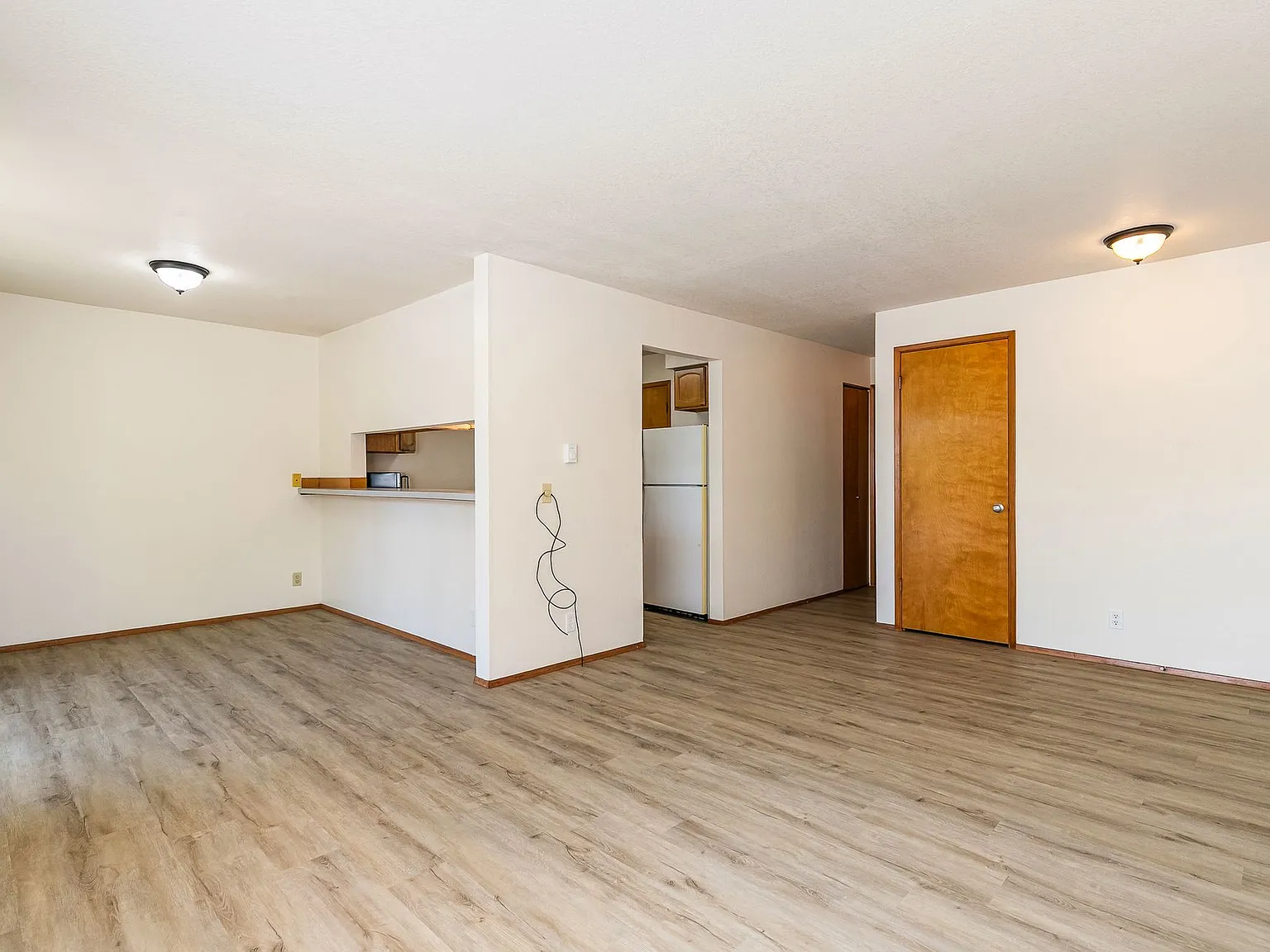 Mt. View Villas: Charming Private Apartment Centrally Located in Ferndale — Photo 4