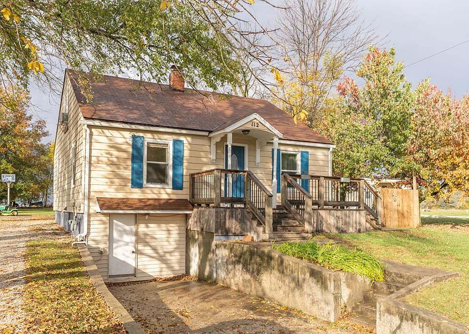 112 E Martin St, Cairo, MO 65239 Zillow