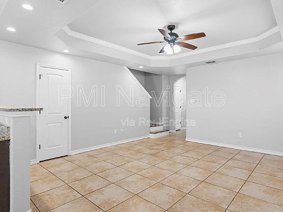 5th image of 6962 Lakeview Dr #101