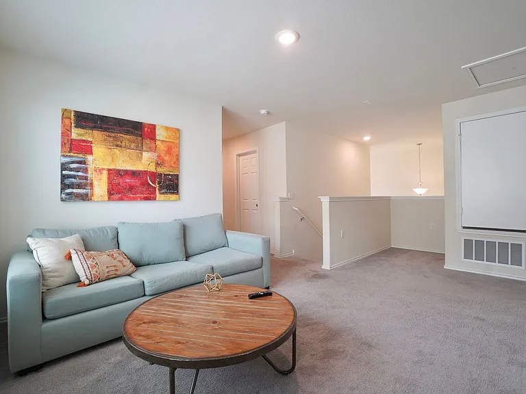 11112 Mestengo Dr — Photo 13