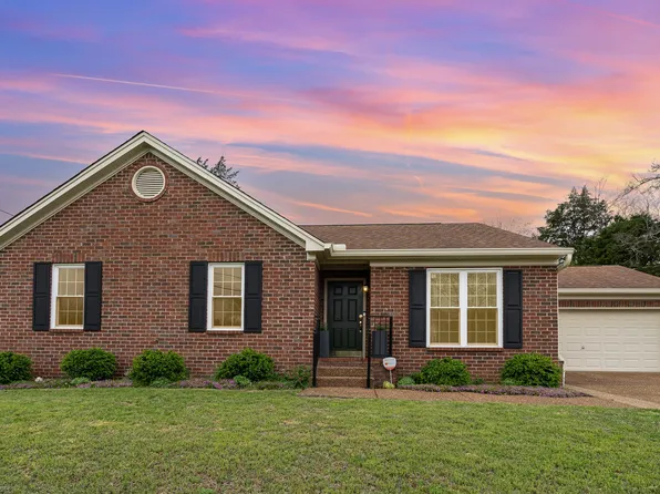 2401 Bayview Dr, Nashville, TN 37217