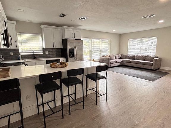 2nd image of 2816 HARGILL DRIVE