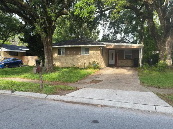 4446 Arthur Dr, New Orleans, LA 70127
