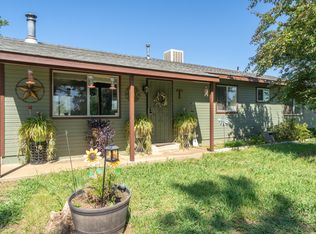 6460 Jayna Ln, Anderson, CA 96007