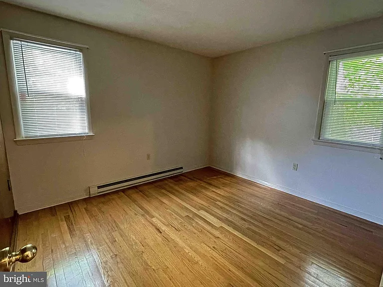 5 Commercial Dr #2 — Photo 11