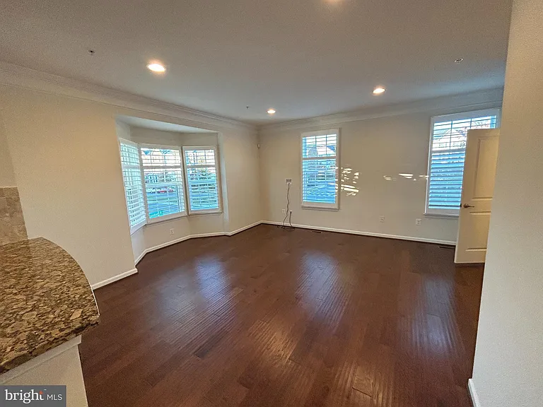 13312 Waterford Hills Blvd — Photo 18