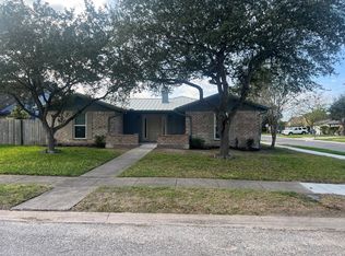 11929 Wild Horse Valley Dr, Corpus Christi, TX 78410