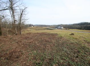 124 Labrador Way, Bluff City, TN 37618