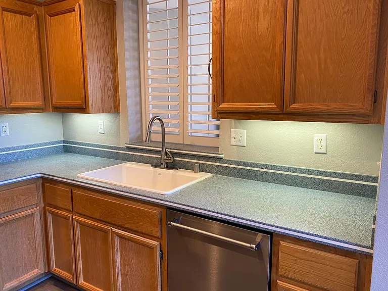 314 Ballymore Cir — Photo 6