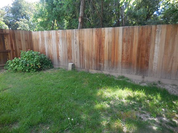 sideyard.