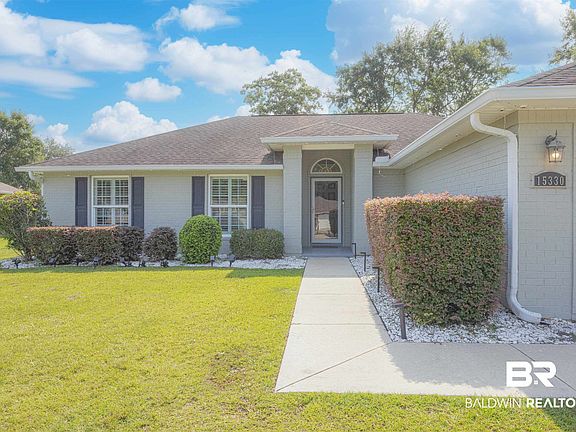 4th image of 15330 Fremont Ct