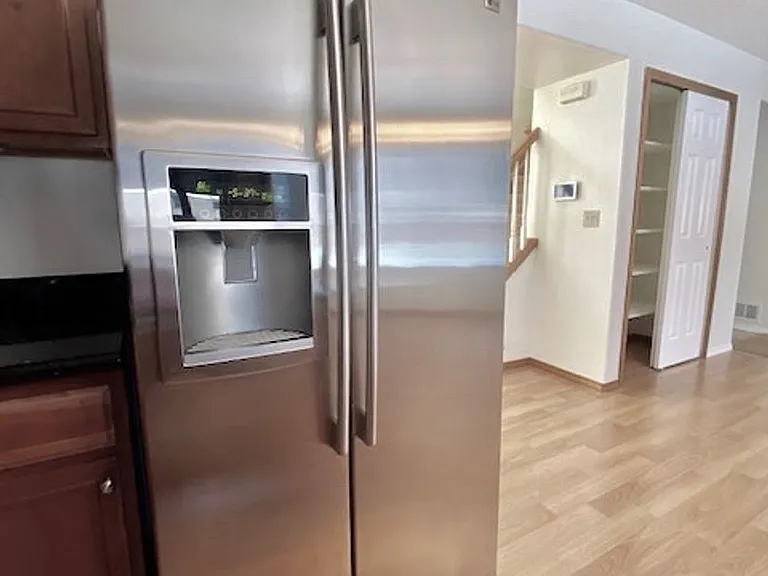8065 Vectra Dr — Photo 12