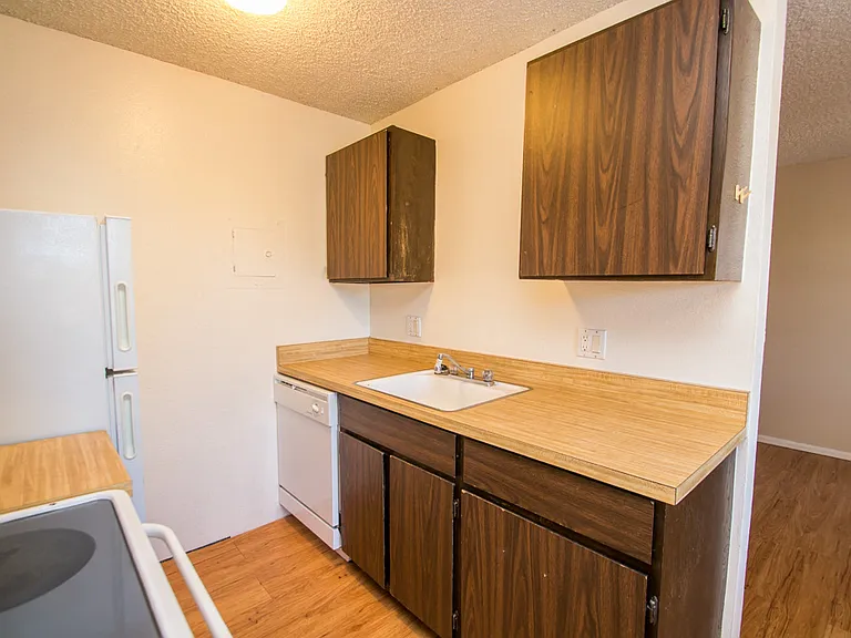 3161 Madison P218 — Photo 14