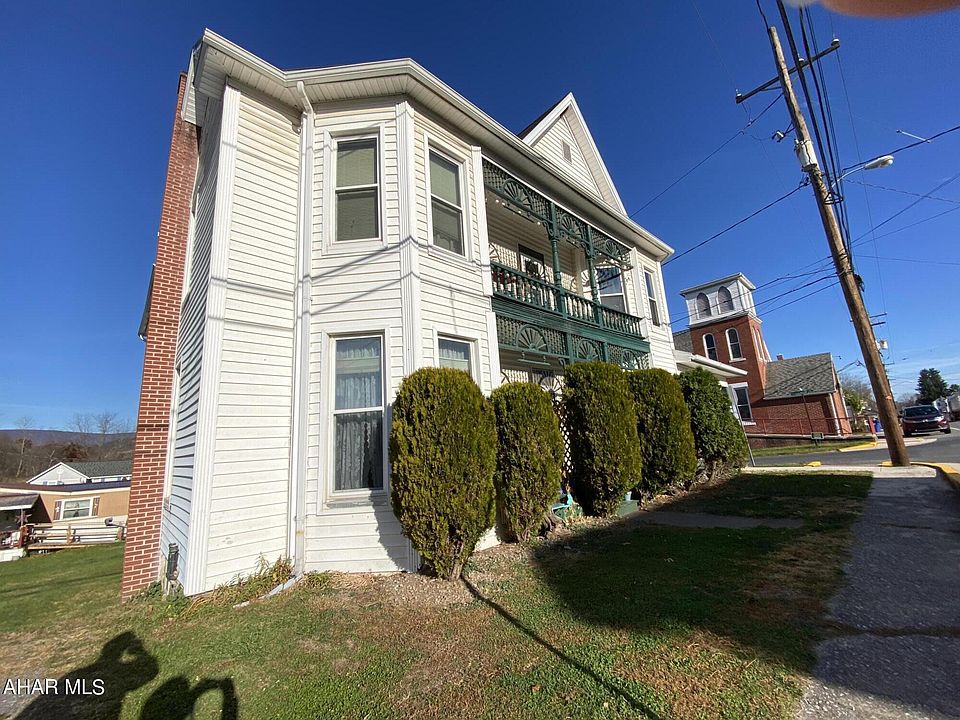 1st image of 3915 Cortland Dr