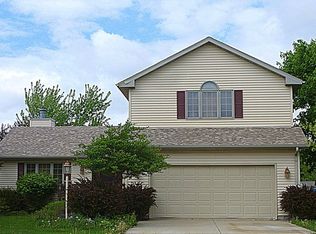 2715 Maurice Dr, Kankakee, IL 60901