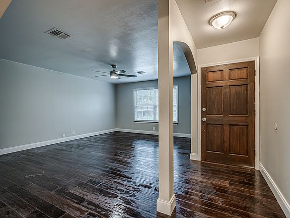 3217 Shadybrook Dr-6_04282023