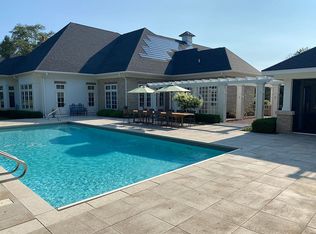 N1617 Willowbrook Rd, Lake Geneva, WI 53147