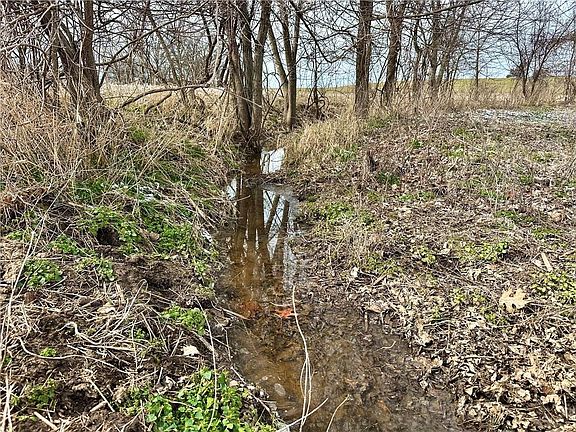 5th image of NW 401st Rd