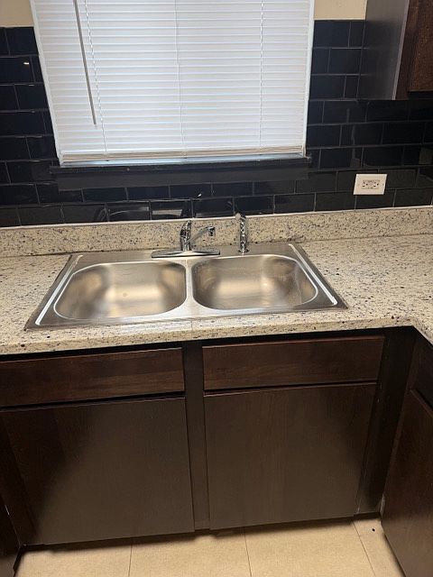 1st image of 441 Perrie Dr #102