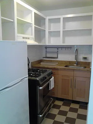 Rented by Century 21 New Golden Age Realty | media 5