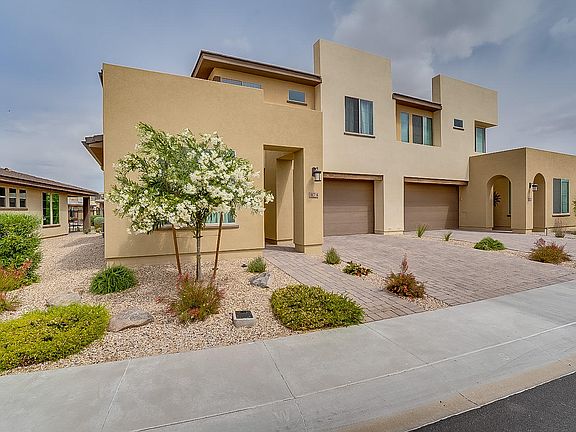 3rd image of 874 E Cereus Pass