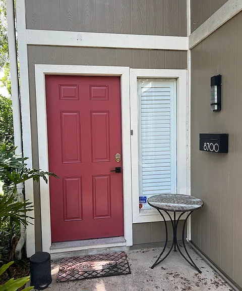 8700 Como Lake Dr — Photo 1