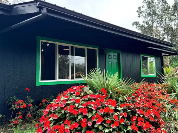 11-3885 Nahelenani St, Volcano, HI 96785