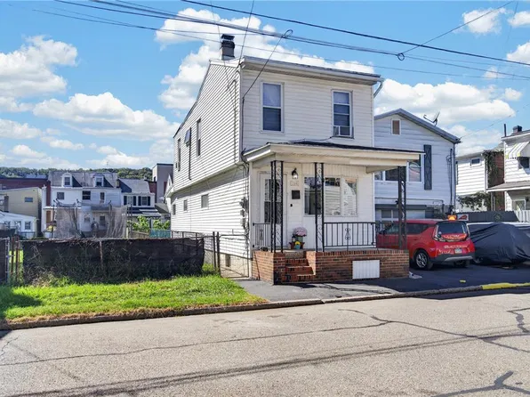 208 S Morris St, Saint Clair, PA 17970