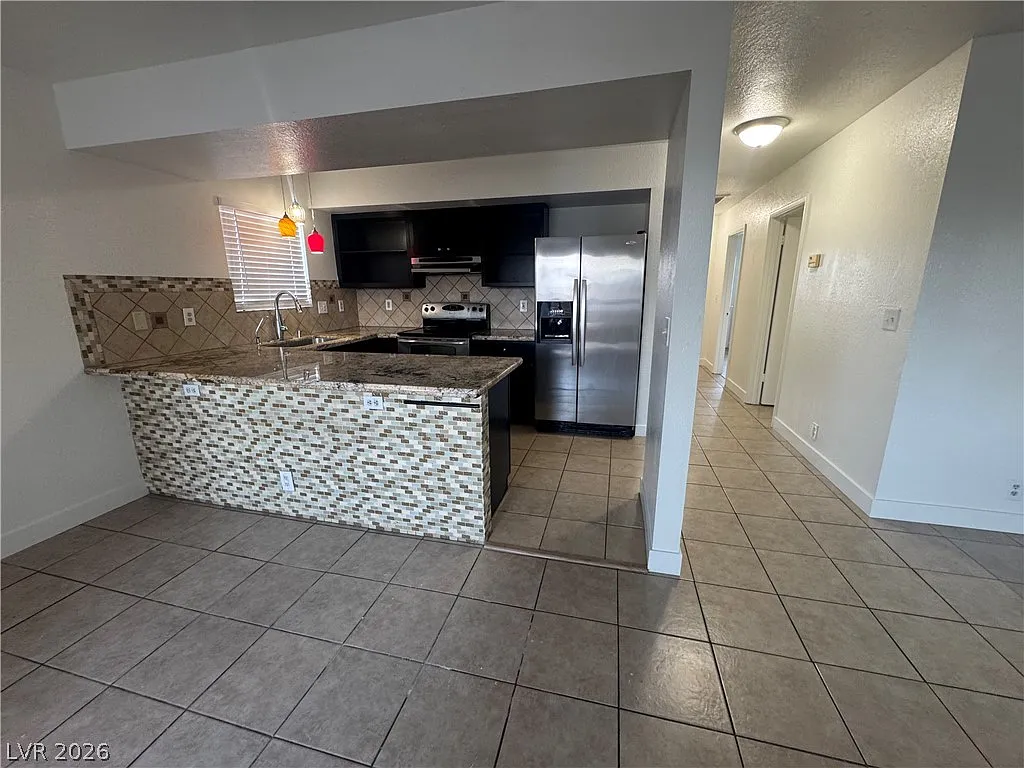 2 bed, 2.0 bath, 1060 sqft, $1,450 — Photo 3