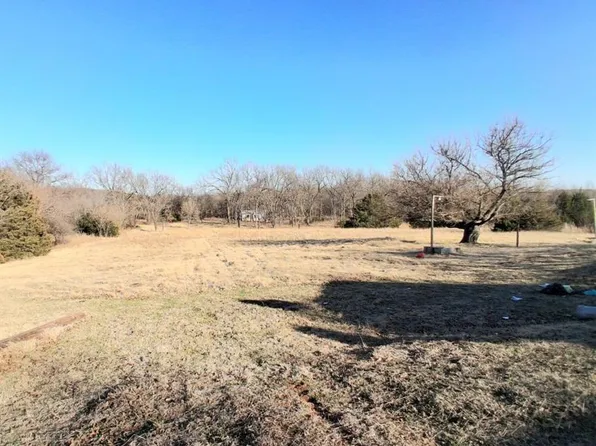 970854 S Rambling Oaks Rd, Luther, OK 73054