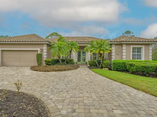 7849 Wilton Crescent Cir, University Park, FL 34201