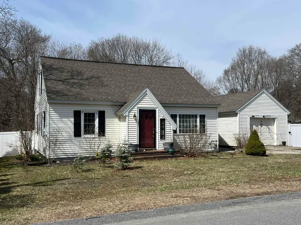 8 Savoie Street, Bedford, NH 03110