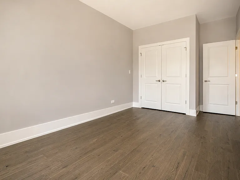 4318 S Drexel Blvd — Photo 10