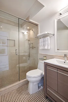 Sold by Compass | media 10