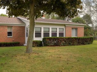 51948 Ash Rd, Granger, IN 46530