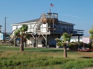 1221 Treaty Dr, Surfside Beach, TX 77541