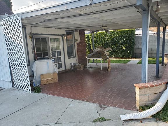 3rd image of 333 E Greenhaven St