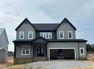 2321 Hilltop Bluffs Ct, Fuquay Varina, NC 27526