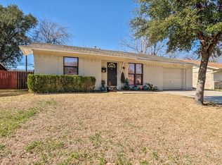 2621 Scotswood Dr, Garland, TX 75041