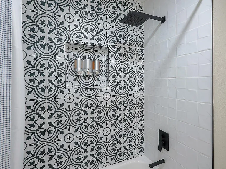 1205 Hillsdale Dr — Photo 29