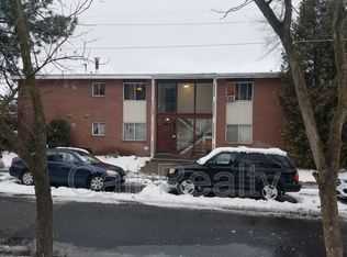 904 W Lincoln Pl APT 4, Spokane, WA 99204