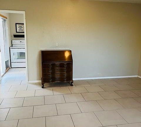 3rd image of 3590 N Bacobi Ave