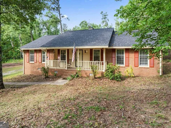 368 Henry Higgins Rd, Jackson, GA 30233