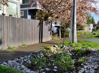 9024 17th Ave SW #A, Seattle, WA 98106