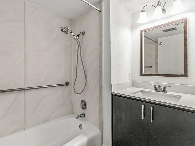 10788 Briar Forest Dr #5/19 — Photo 13