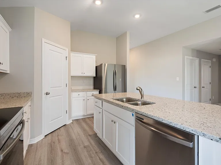 1258 Caper Ave — Photo 6