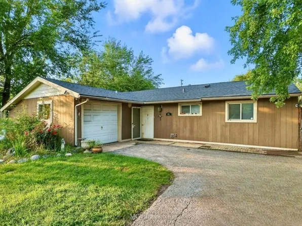 184 Fairwood Dr, Bolingbrook, IL 60440