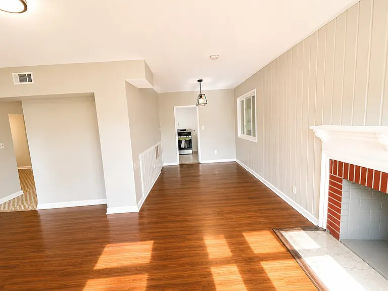 8210 Tahona Dr — Photo 13