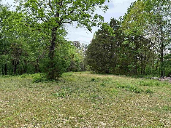 3rd image of 1146 Neafus Rd