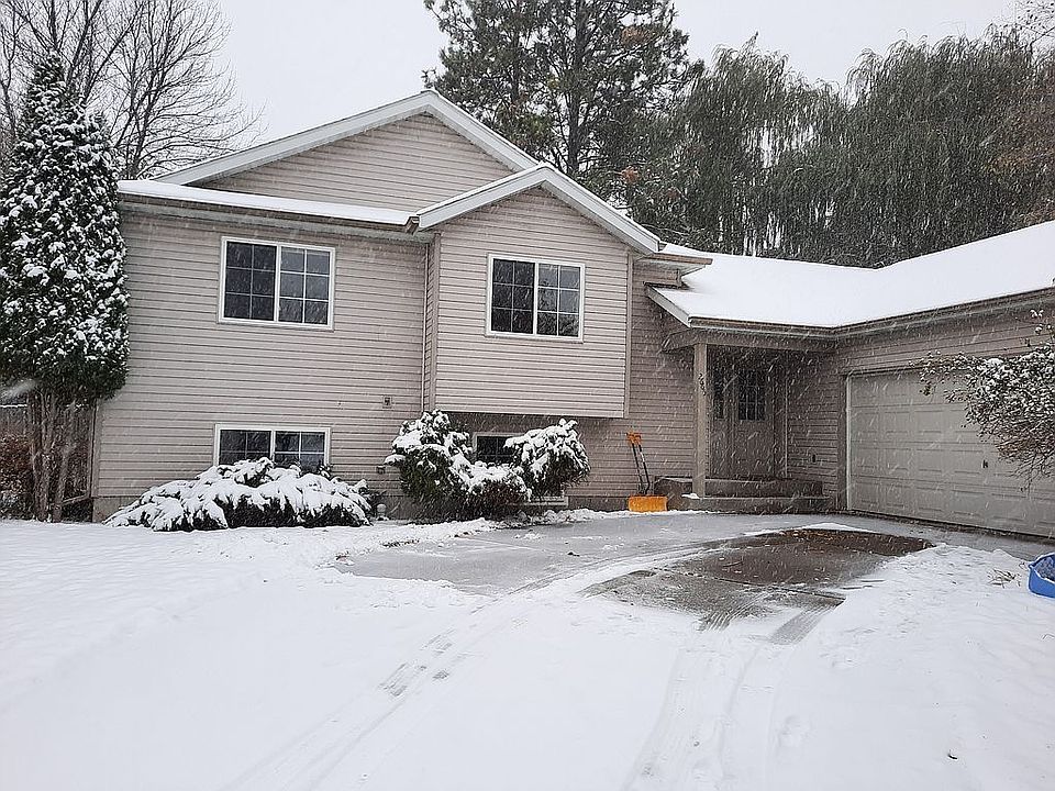 1st image of 2665 Willow Wood Ct